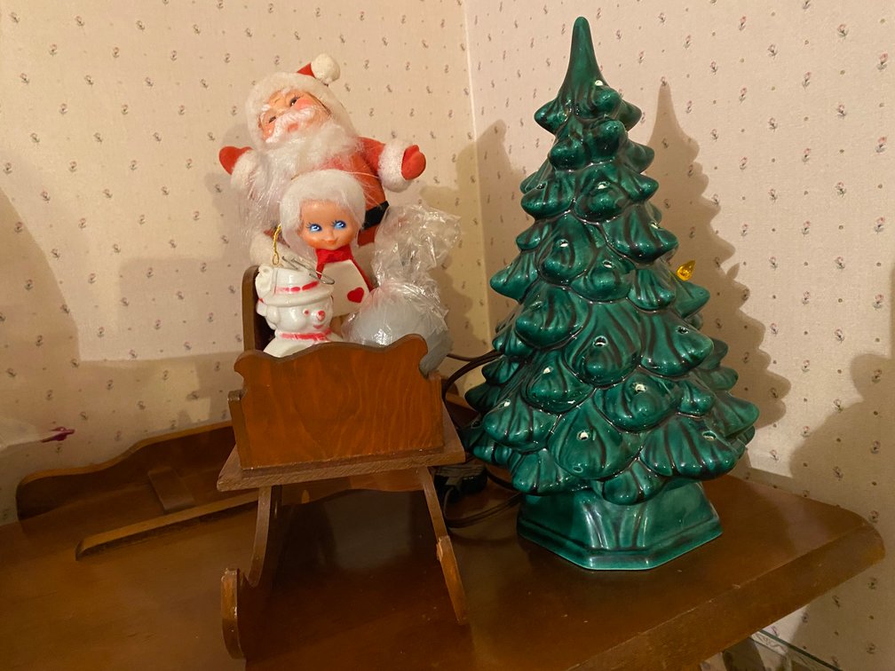 Image for Connellsville, PA - Estate Auction: Pocket Watches, Military Items, Furniture, Dolls and Toys, Collectibles and More!