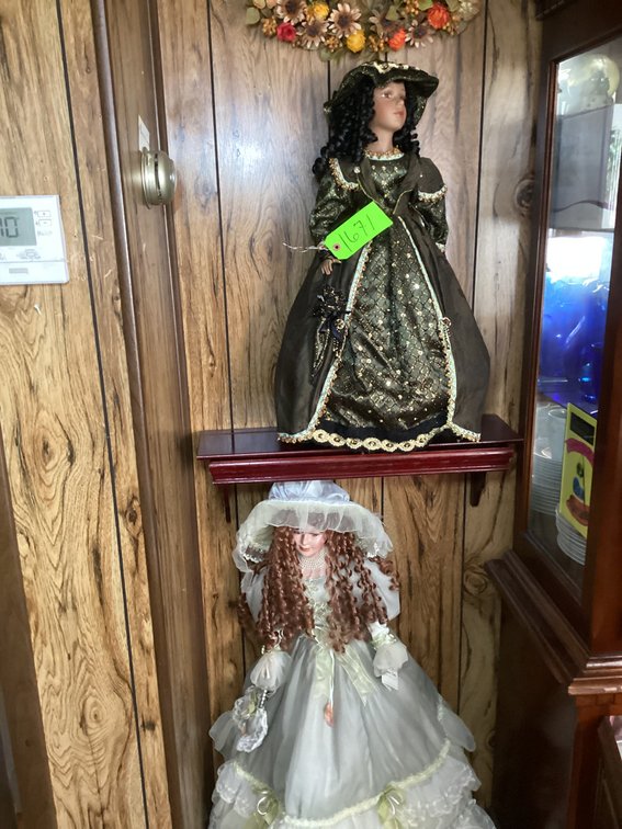 Image for Uniontown, PA – Online Estate Auction: Antique Dolls, Furniture, Glassware and More!