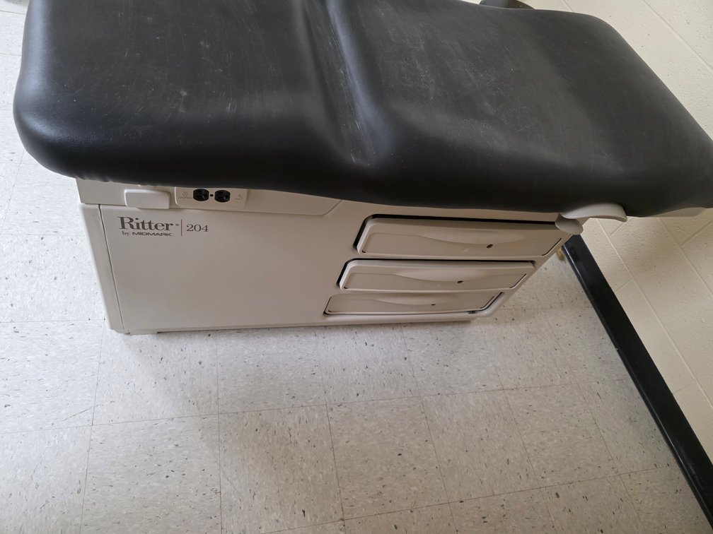 Image for Saulsville, WV – SWVCTC Liquidation: MF Tractor w/Snow Blower, Electronics & IT Hardware, Quilted Wall Hangings, Classroom Furniture & More!