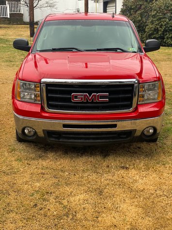 Image for Tunnelton, WV -- Equipment & Estate Auction – GMC Sierra, F-550 Utility Truck, Zero-Turn Mowers, Shipping Containers, Boats