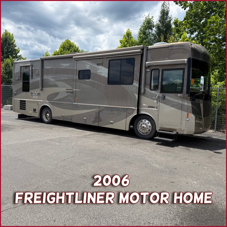 Image for Saint Albans, WV -- 2006 Freightliner Motor Home coming to the Auction Block!