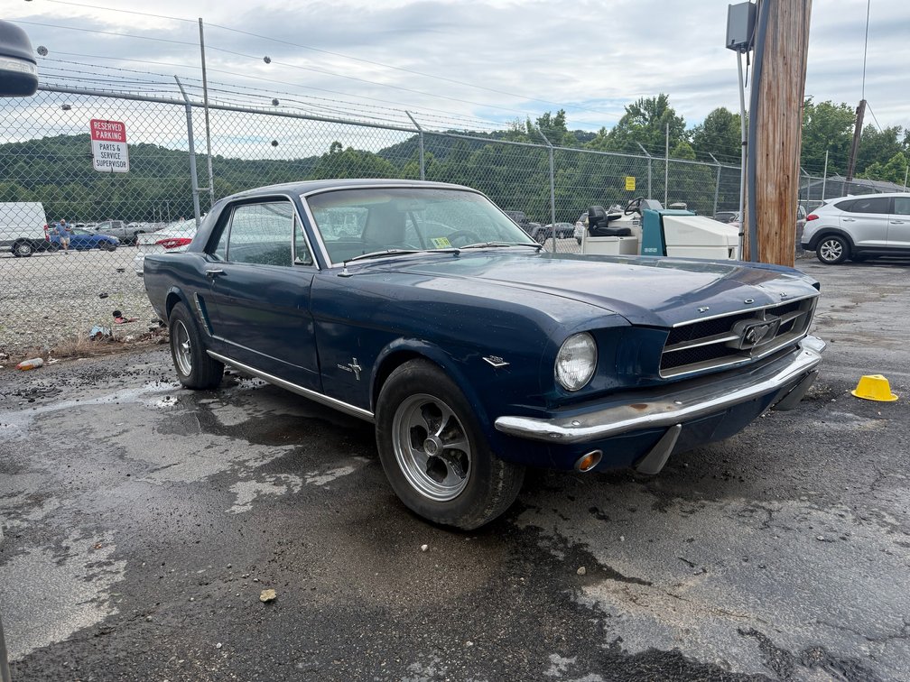 Image for St Albans, WV - Vehicles, Motorcycle, Trailer, Sunrise Museum Furniture, Antiques, Home Decor, Glassware and More!