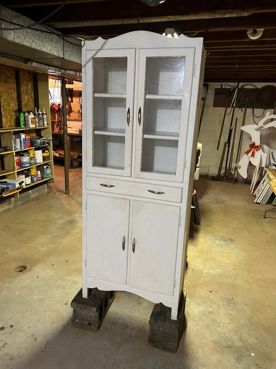 Image for Weston, WV – Estate of Emogene Moneypenny Online Auction: Household Items, Furniture, Fiesta and Pyrex, Collectibles, and More!