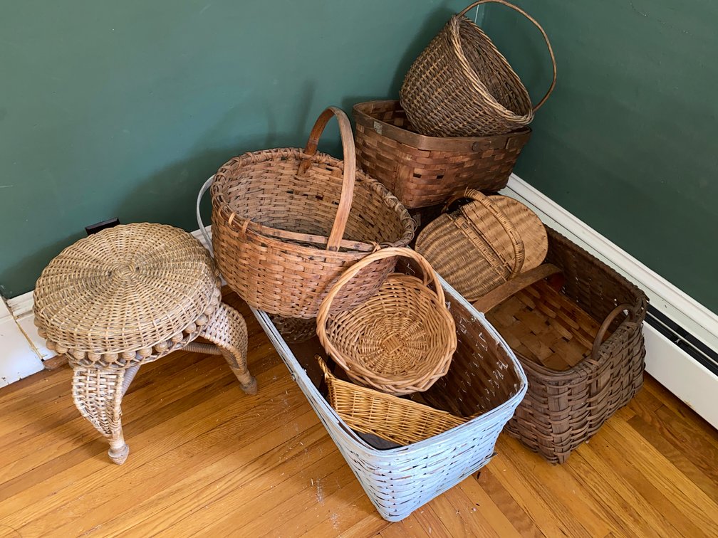 Image for Thomas, WV - Outstanding Antiques, Primitives, & Country Collectibles
