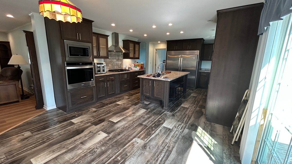 Image for Morgantown, WV – 2021 Modern Ranch-Style Manufactured Home in Bluegrass Village