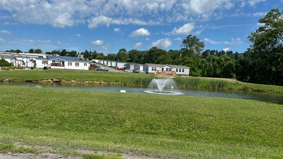 Image for Morgantown, WV – 2021 Modern Ranch-Style Manufactured Home in Bluegrass Village