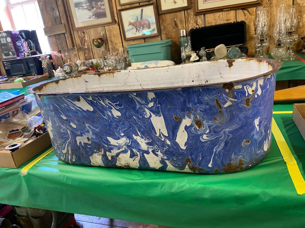 Image for Jane Lew, WV - Glassware, Jewelry, Tools & Collectibles Consignment Auction - Nearly 200 Lots!