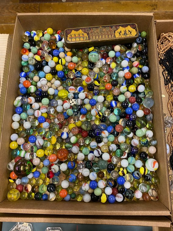 Image for Jane Lew, WV - Glassware, Jewelry, Tools & Collectibles Consignment Auction - Nearly 200 Lots!