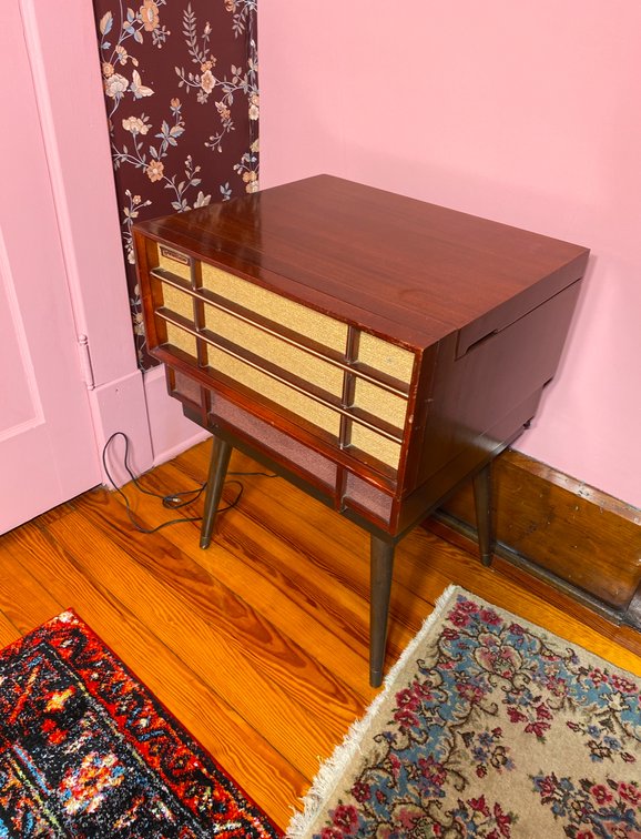 Image for Fairmont, WV - Large Online Moving Auction: Antiques, furniture, Hagan's Dairy signs, signed Langston Hughes book, collectibles, household items, and more!