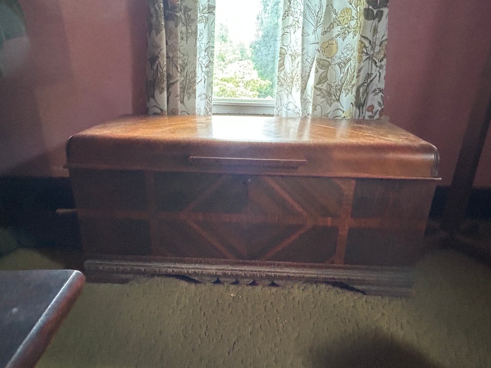 Image for Mount Clare, WV – Online Country Estate Auction: Tools, Furniture & More!