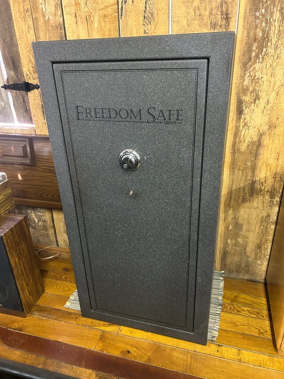 Image for Jane Lew, WV – Estate of Worthy Nile Straley: Over 425 Lot! Rolex Watch, Premium Optics, Sporting Goods, Fishing Gear, Tools & Harley-Davidson Collection
