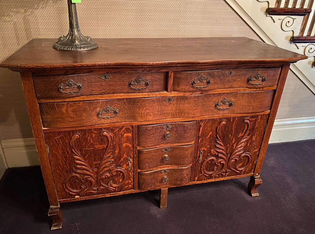 Image for Perryopolis, PA –Decorative Items, Appliances, Antique Buffets, Furniture, Glassware, Thomas Kinkade paintings, Vintage Christmas, Books, Household Items and Much More!