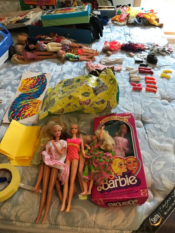 Image for Morgantown, WV - Classic Cars, Vintage Dolls and Toys, Collectible Electronics, and More!