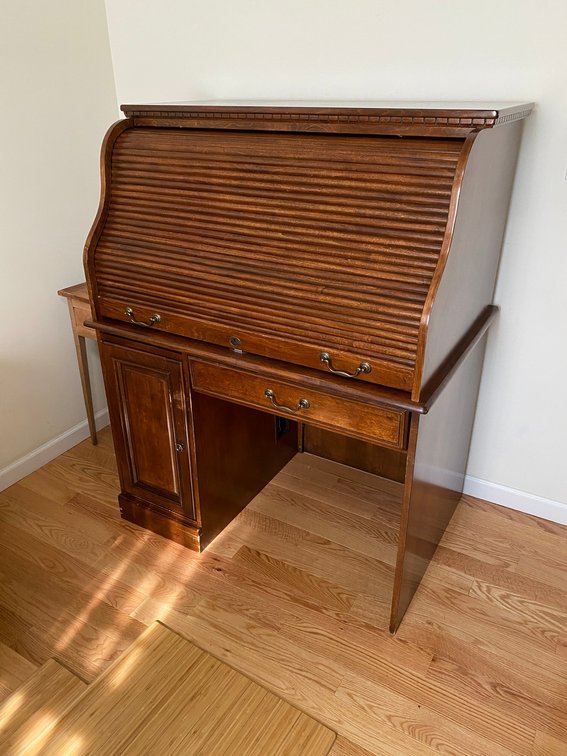 Image for Morgantown, WV – Furniture, Household Electronics, China Sets, Patio Furniture, Décor, and More!