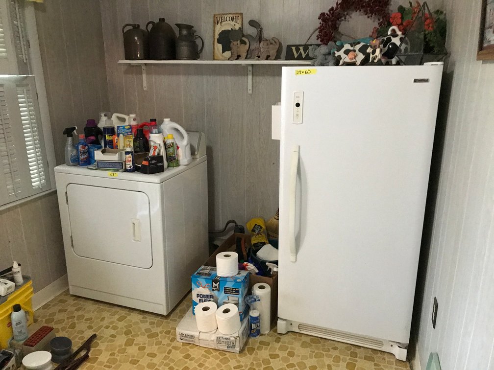 Image for Morgantown, WV - Huge Online Estate Auction: Estate of Lola T and “Doc” Owen: Gold Jewelry, Coins, Quilts, Antiques, and more!
