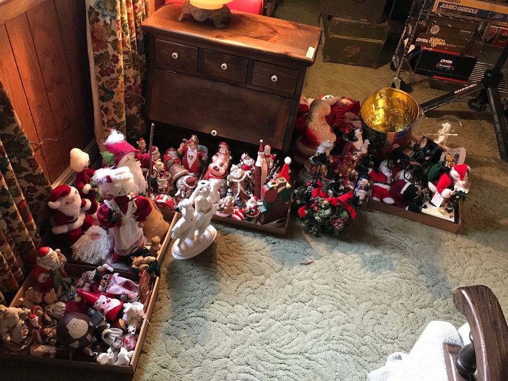 Image for Morgantown, WV - Huge Online Estate Auction: Estate of Lola T and “Doc” Owen: Gold Jewelry, Coins, Quilts, Antiques, and more!