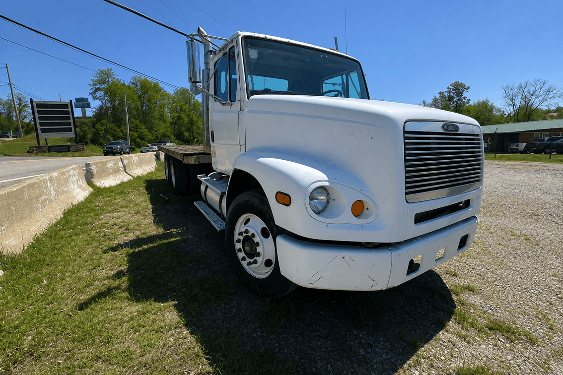 Image for Kenna, WV - Huge Online Auction: Cars, Trucks, Tractor, Grill Boat