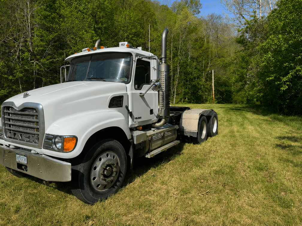 Image for Kenna, WV - Huge Online Auction: Cars, Trucks, Tractor, Grill Boat