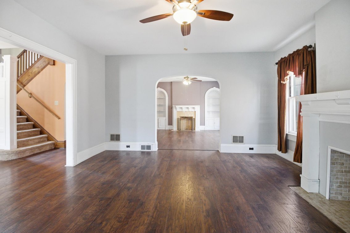 Image for SOLD $225,000 - 4 Bedroom Broad Oaks Home