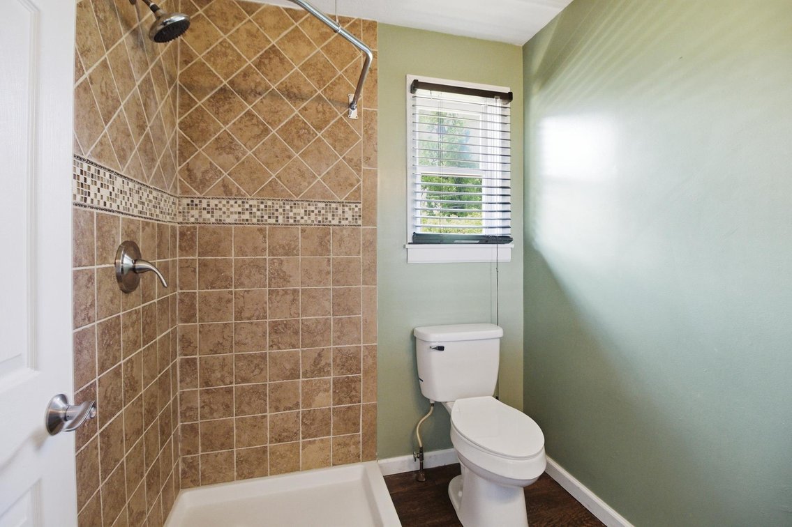 Image for SOLD $225,000 - 4 Bedroom Broad Oaks Home