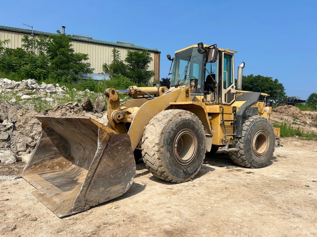 Image for Hurricane, WV – HUGE Equipment Auction: Loaders, 2024 Kenworth T990, Mack Trucks, CAT & Volvo Equipment, Trailers, John Deere Tractors, Vans & More