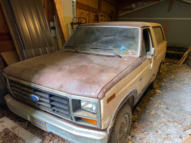 Image for Grafton, WV - John Deere Tractor, 1983 Ford Bronco, Farm Equipment & Tools