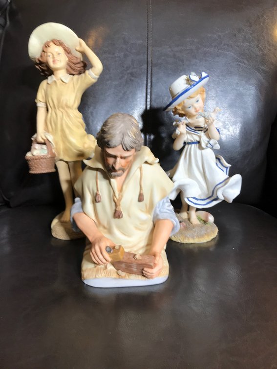 Image for Elkins, WV - Elaine Douglas Estate #2: Gold & Silver Coins, Jewelry, Decor & Collectibles