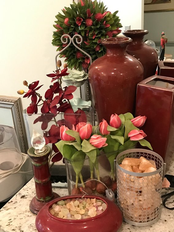 Image for Elkins, WV - Elaine Douglas Estate #2: Gold & Silver Coins, Jewelry, Decor & Collectibles