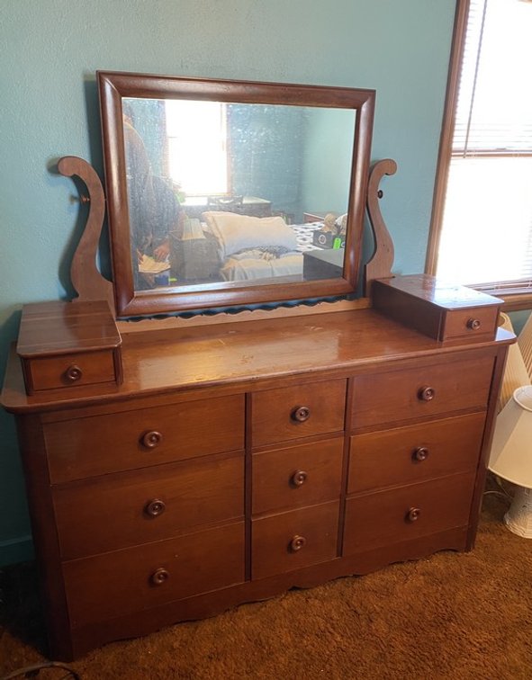 Image for Uniontown, PA - 2015 Toyota Camry, Tools, Antiques & Household Furnishings