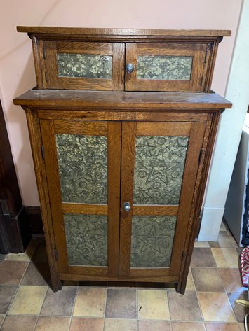 Image for Clarksburg, WV - Stout Collection: Glassware, Antiques, Furniture & Primitives