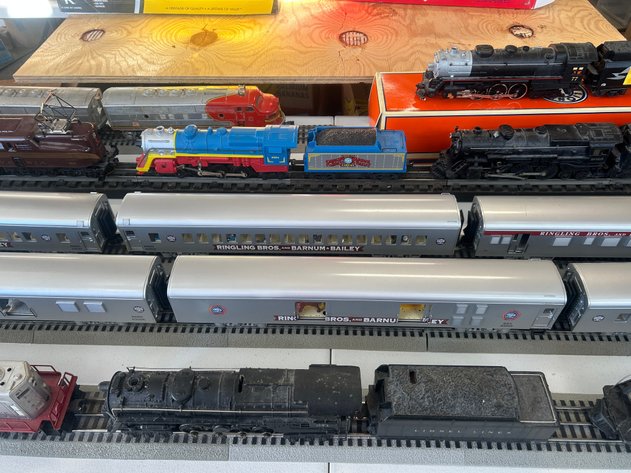 Image for Shinnston, WV - Lionel, K-Line & Bachmann Trains, Circus Memorabilia & Vintage Toys