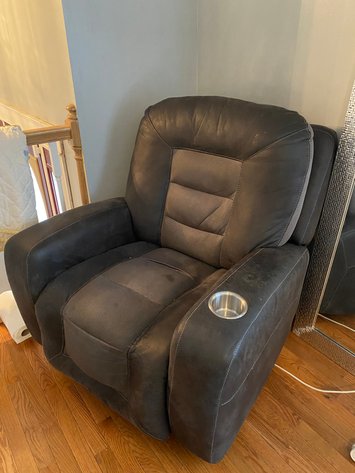 Image for Morgantown, WV - Furniture, Collectibles, Sporting Goods & More!