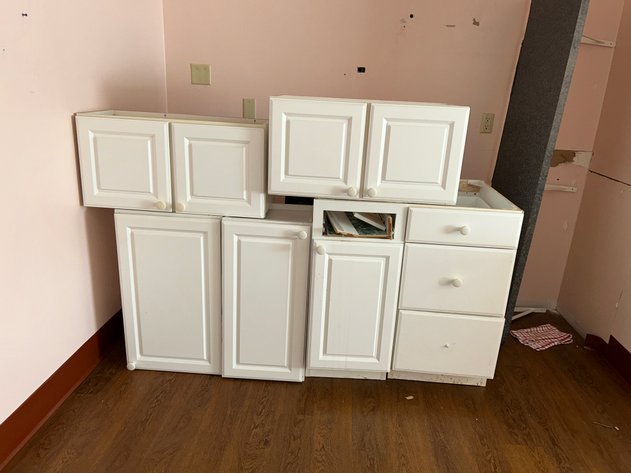 Image for Morgantown, WV -- Mon County Health Department Moving Sale