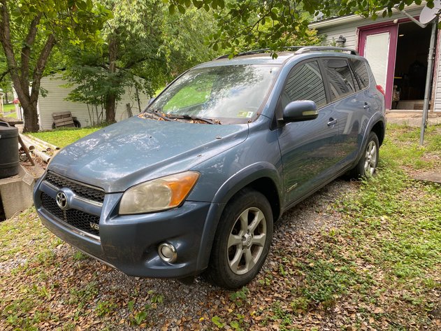 Image for Coalton, WV - 2011 Toyota RAV4 V6, 2013 Ford Fusion Titanium, Blenko Glass, Antiques & More!
