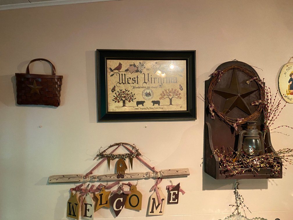 Image for Coalton, WV - 2011 Toyota RAV4 V6, 2013 Ford Fusion Titanium, Blenko Glass, Antiques & More!