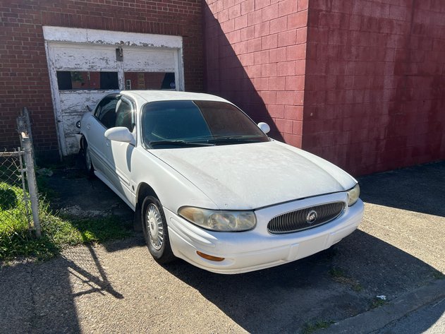 Image for Clarksburg, WV - 2000 Buick LeSabre, Antiques, Stained Glass Lamps & Collectibles