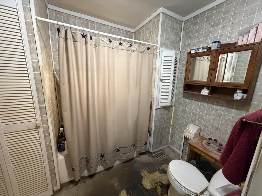 Image for 3 Bedroom Home on Nearly 2 Acres in Charleston
