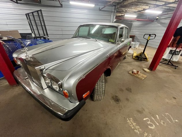 Image for Dunbar, WV - Antique Cars, Golf Cart, Pinball Machine, Appliances & Household Goods!
