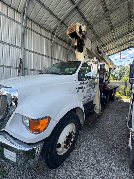 Image for Huntington, WV - Commercial Trucks, Sealcoating Equipment, Trailers & More!