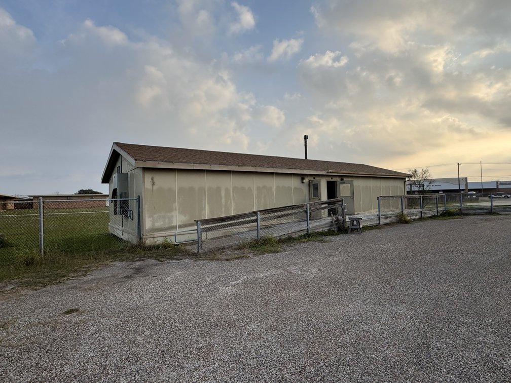Image for Flour Bluff Independent School District (Portables) - Corpus Christi, TX 78418