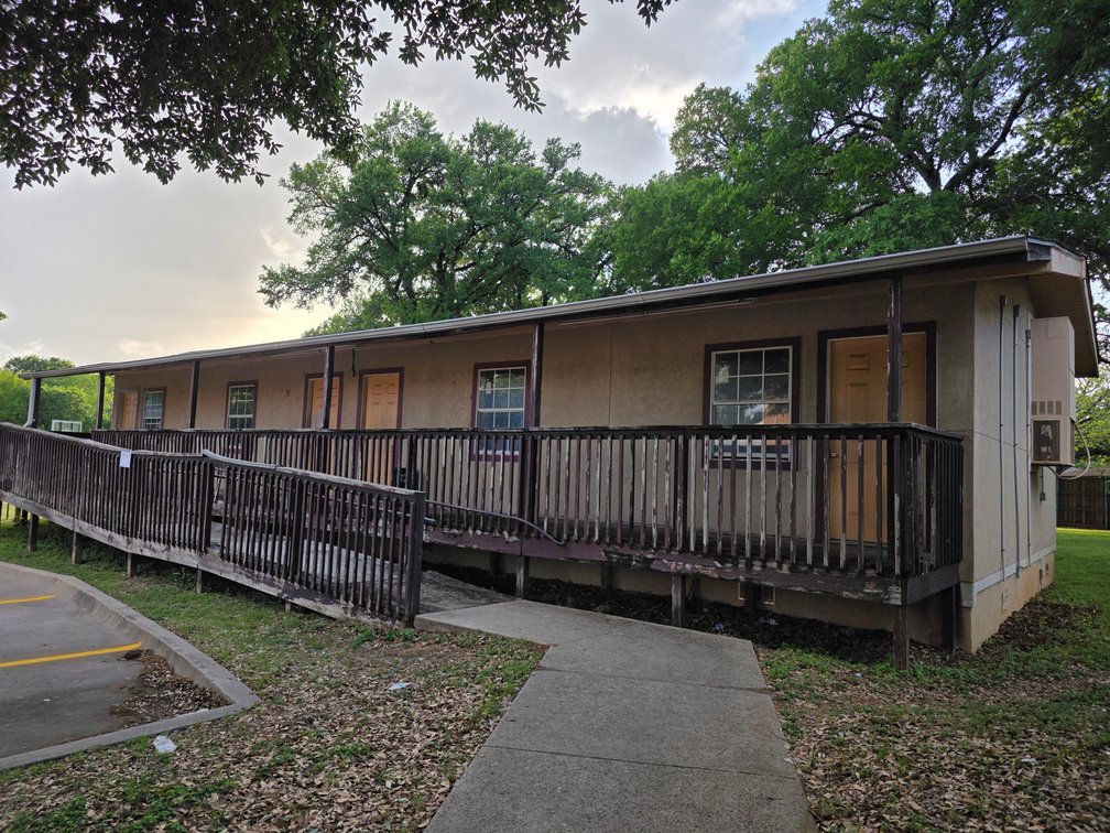 Image for ISAT (Portables) - Arlington, TX 76010