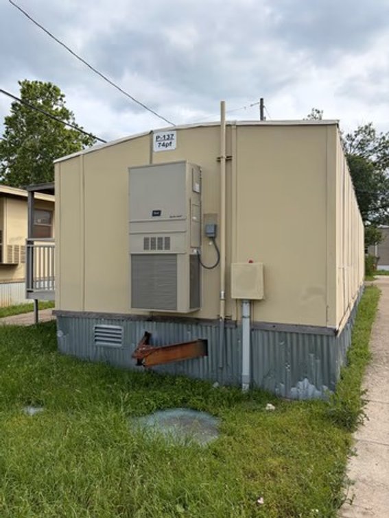 Image for Portable Classroom Buildings for Sale – Austin ISD, Auction, TX 78745