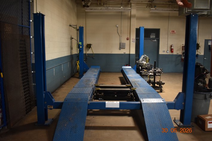 Image for Northside Independent School District (Jay Auto Shop) - San Antonio, TX 78227