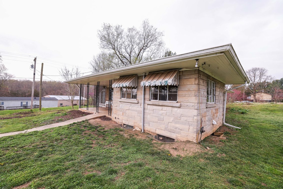 Image for Country Home In Monroe County Indiana