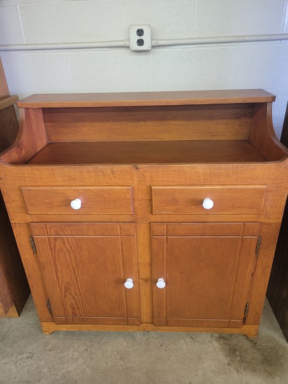 Image for Glenford and Marie Amstutz Estate Auction