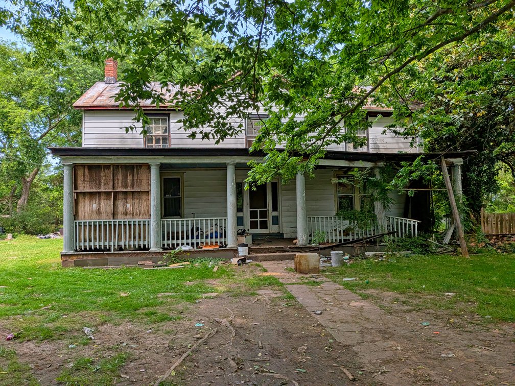 Image for Two Homes on 4.93 +/- Acres in Midland VA