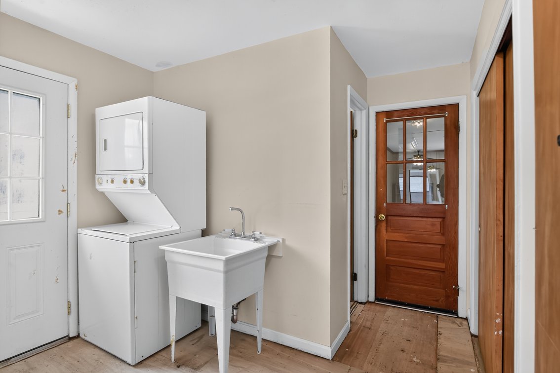 Image for Two Homes on 4.93 +/- Acres in Midland VA