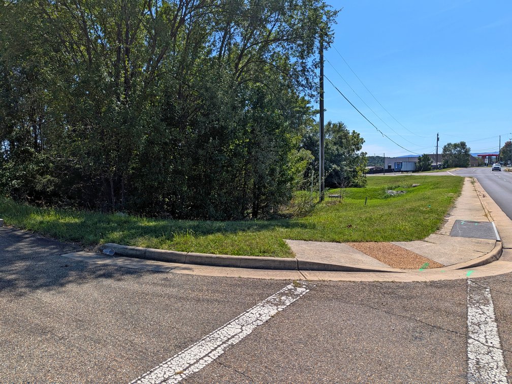 Image for 8.06 Acres B2 Commercial Real Estate In City of Staunton Offered In 6 Tracts