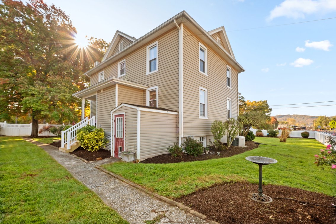 Image for 4 Bedroom Home In Waynesboro VA