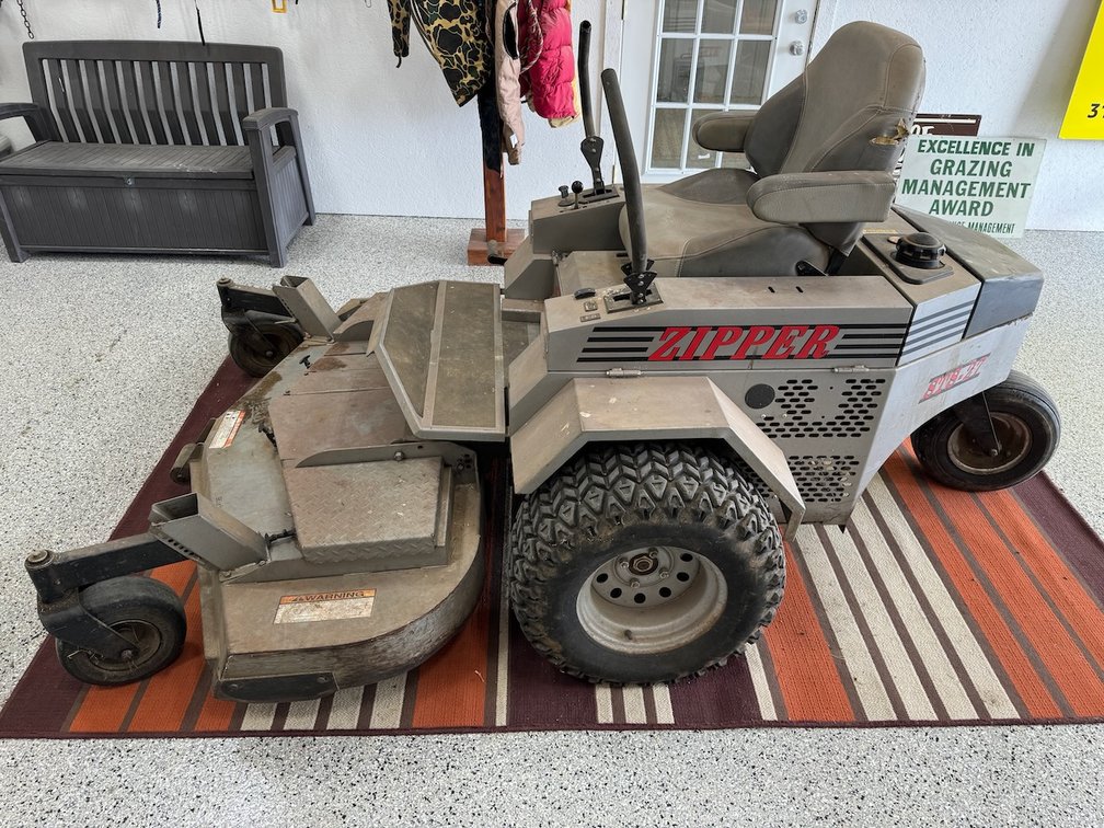 Cattle Equipment Online Only Auction photo 3